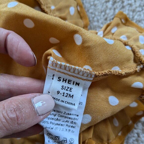 Mustard polka dot sister dresses - Picture 3 of 6